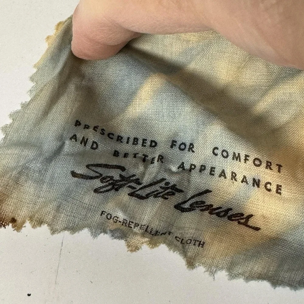 The Unbranded Brand vtg round